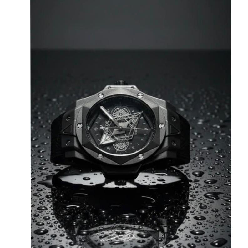 ساعت هابلوت طرح سه موتوره