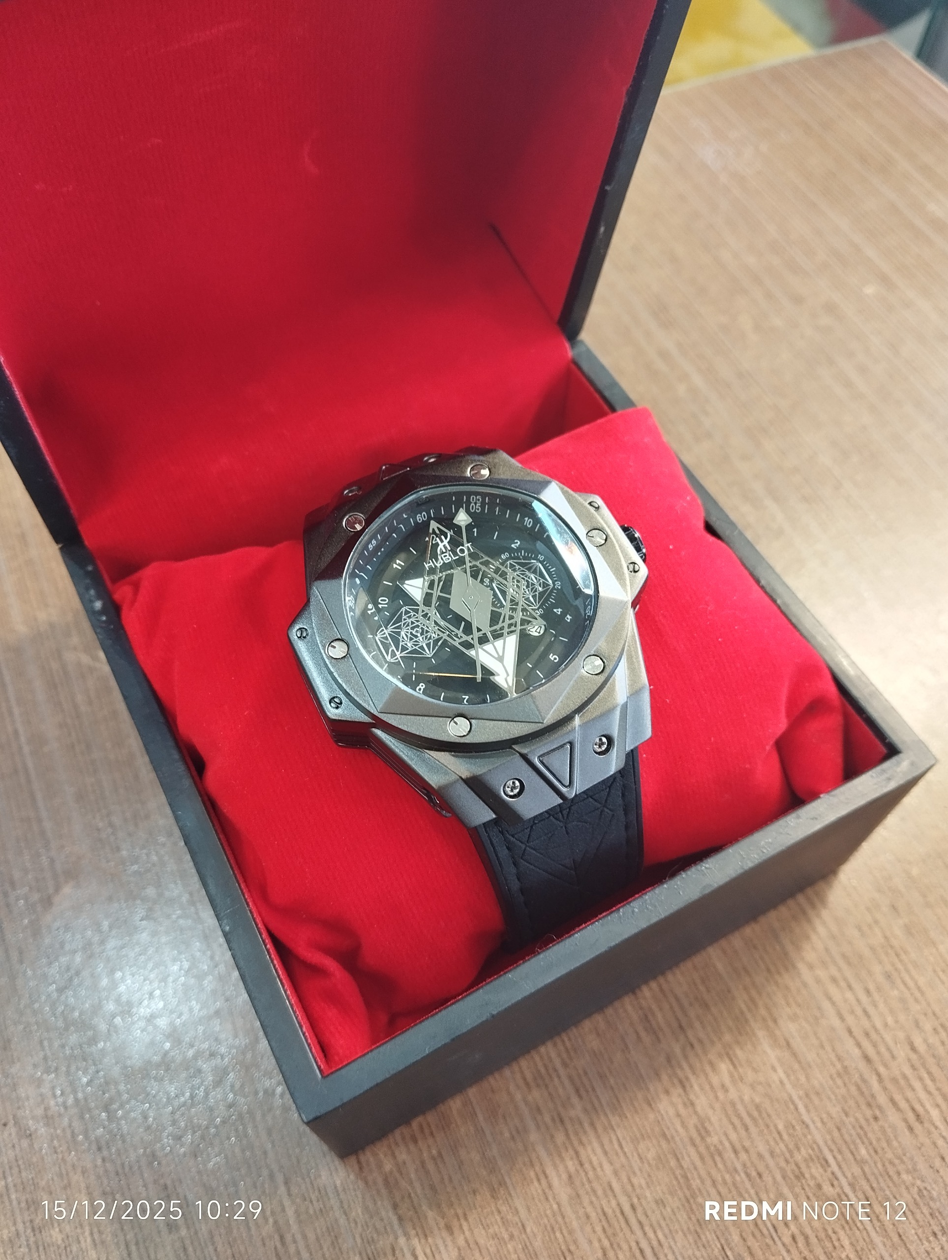 HUBLUT BING BANG GALAXY هابلوت کهکشانی