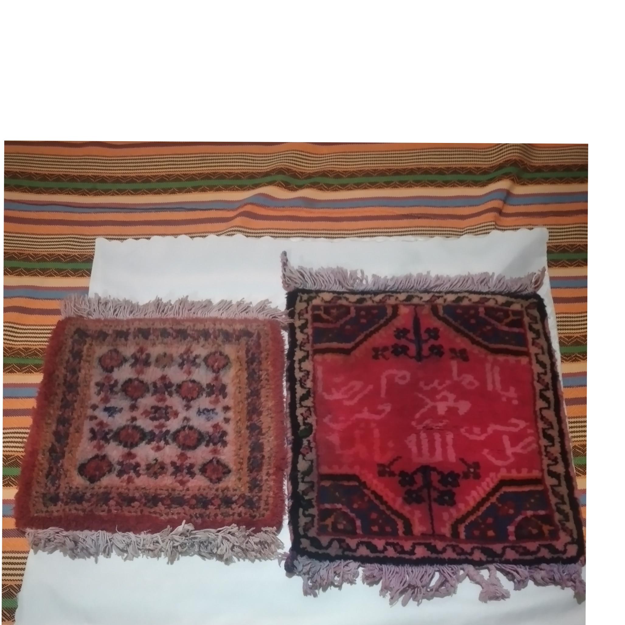 دوعدد قالیچه دست بافت به ابعاد 42در36