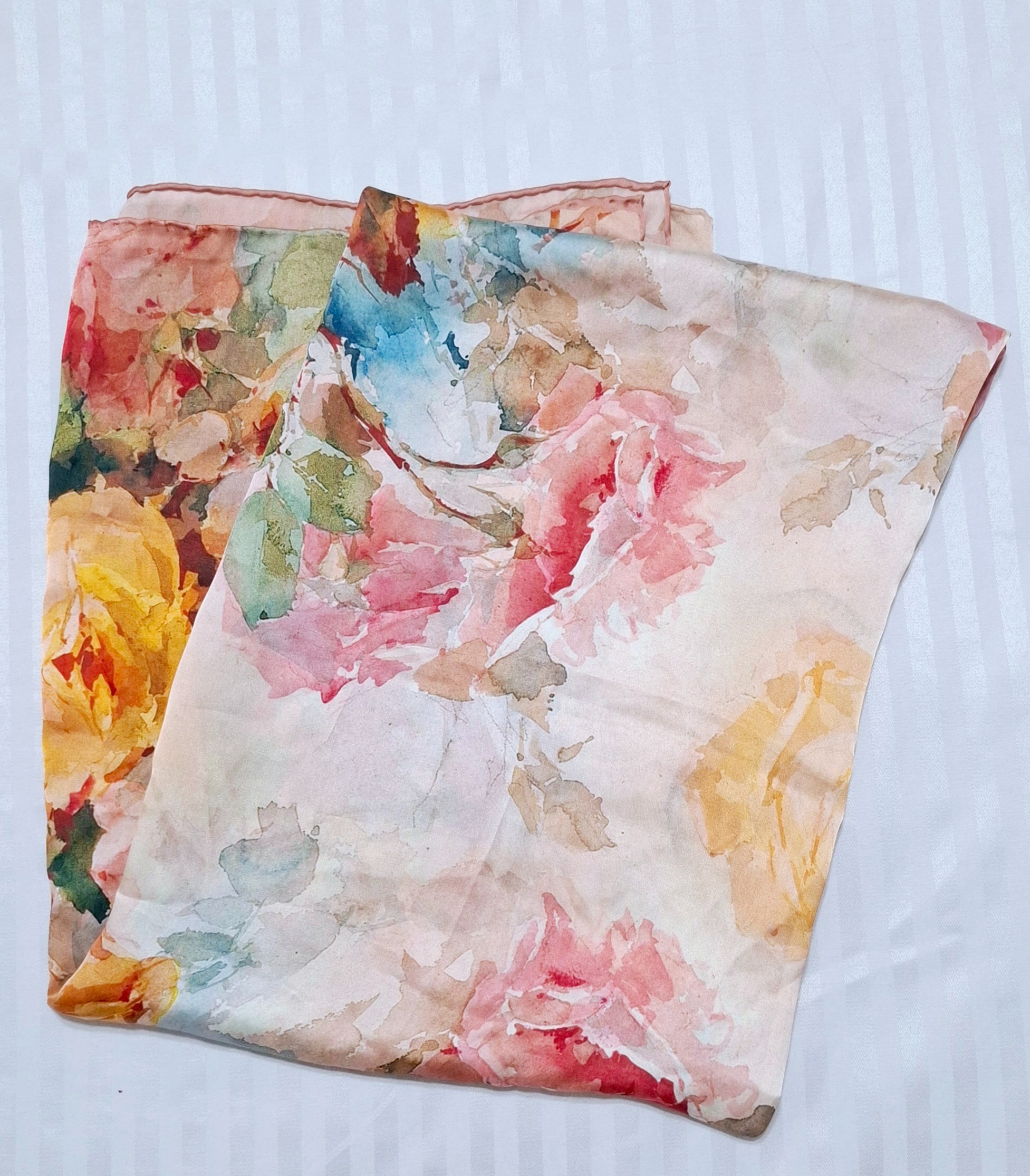 روسری ابریشم دستدوز