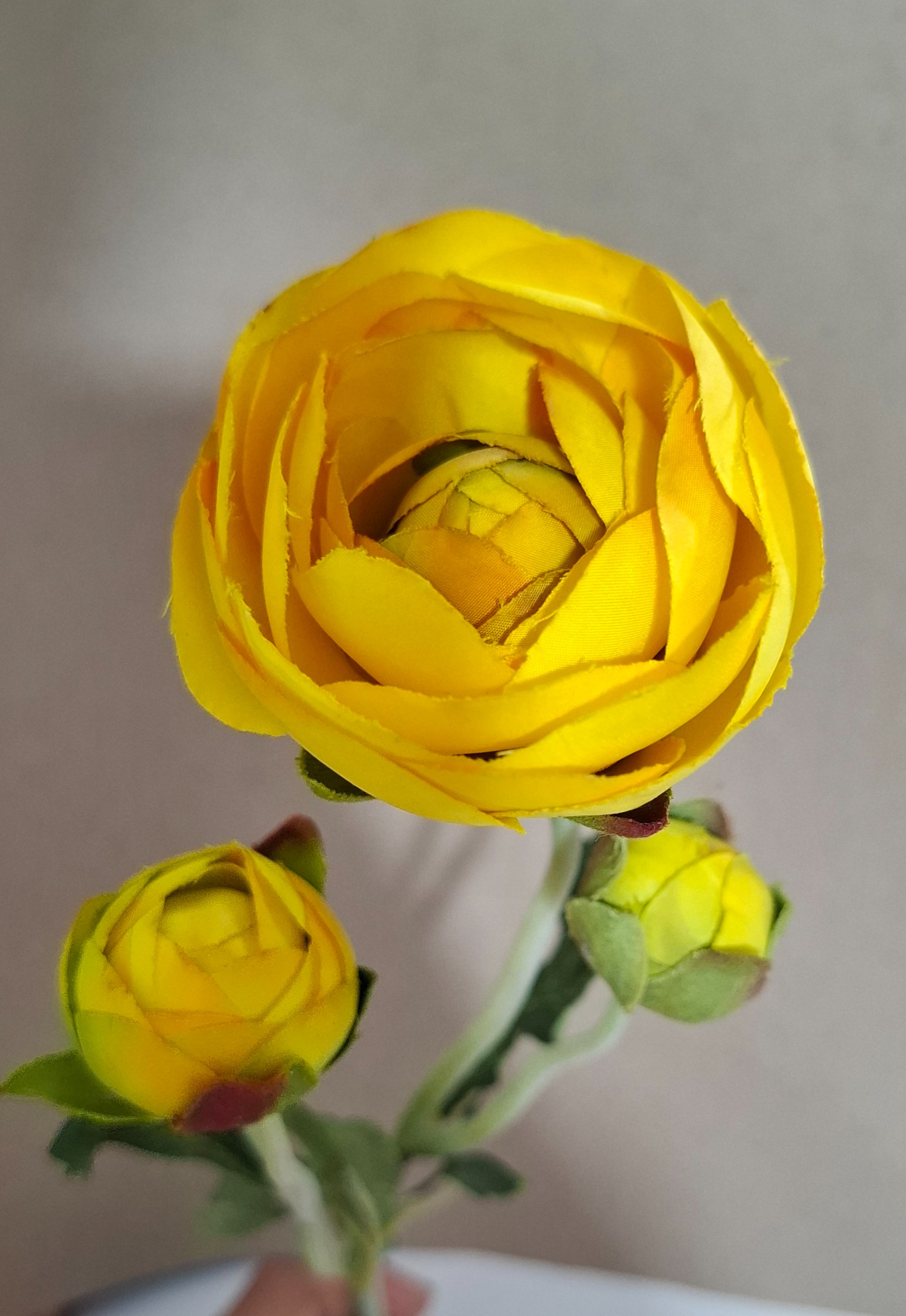 شاخه گل مصنوعی