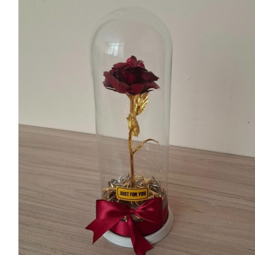 باکس گل رز هدیه