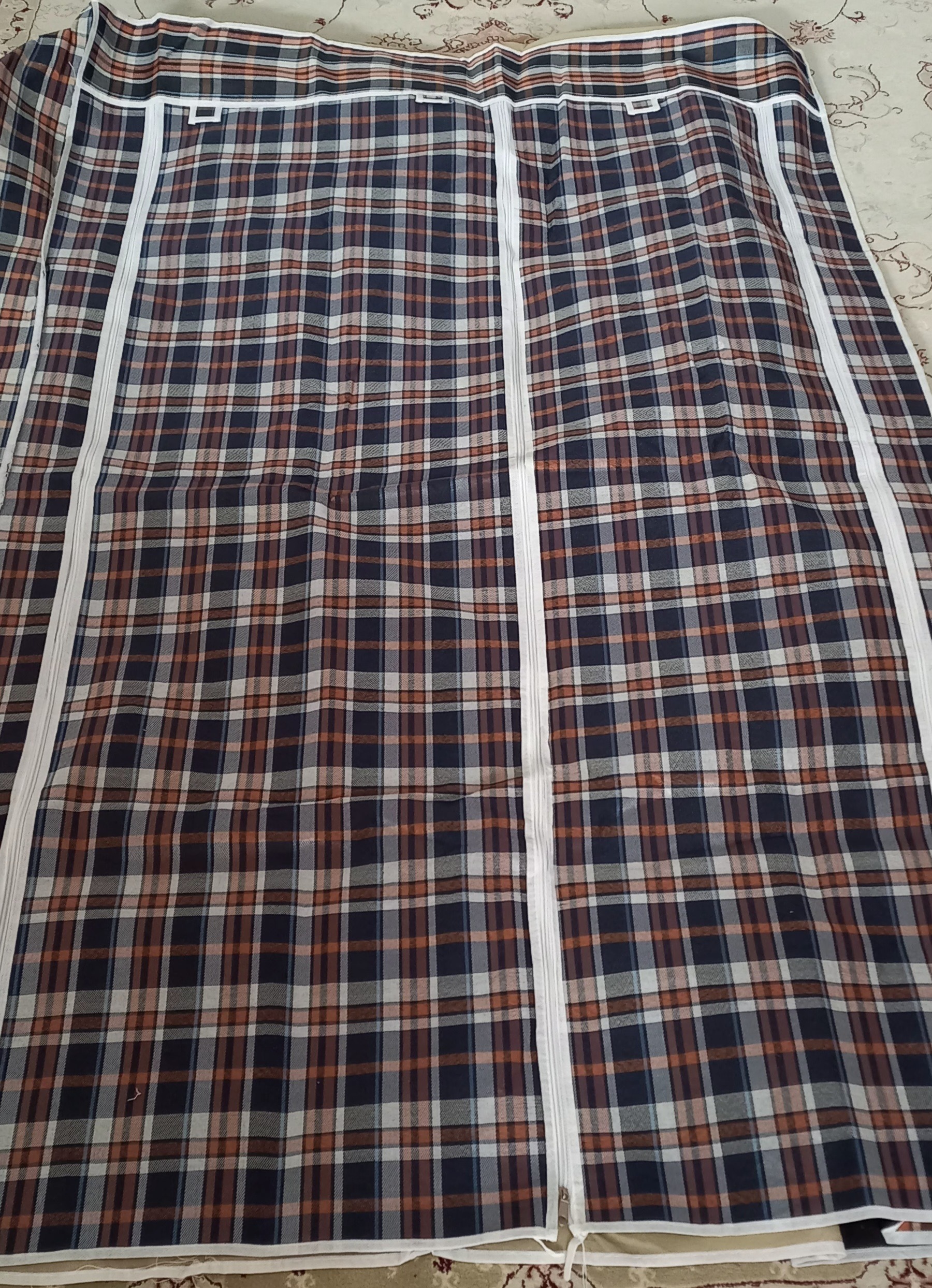 کاور کمد میله ایی