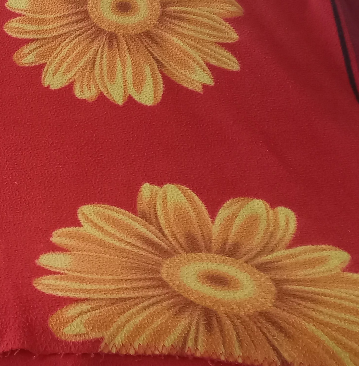 پتو مسافرتی گل دار