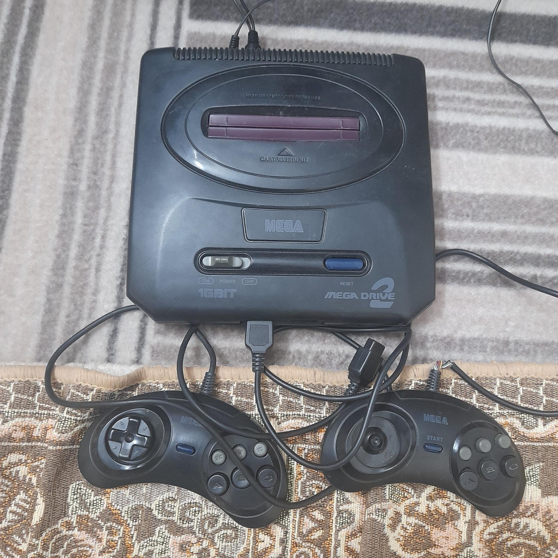 کنسول بازی سگا قدیمی