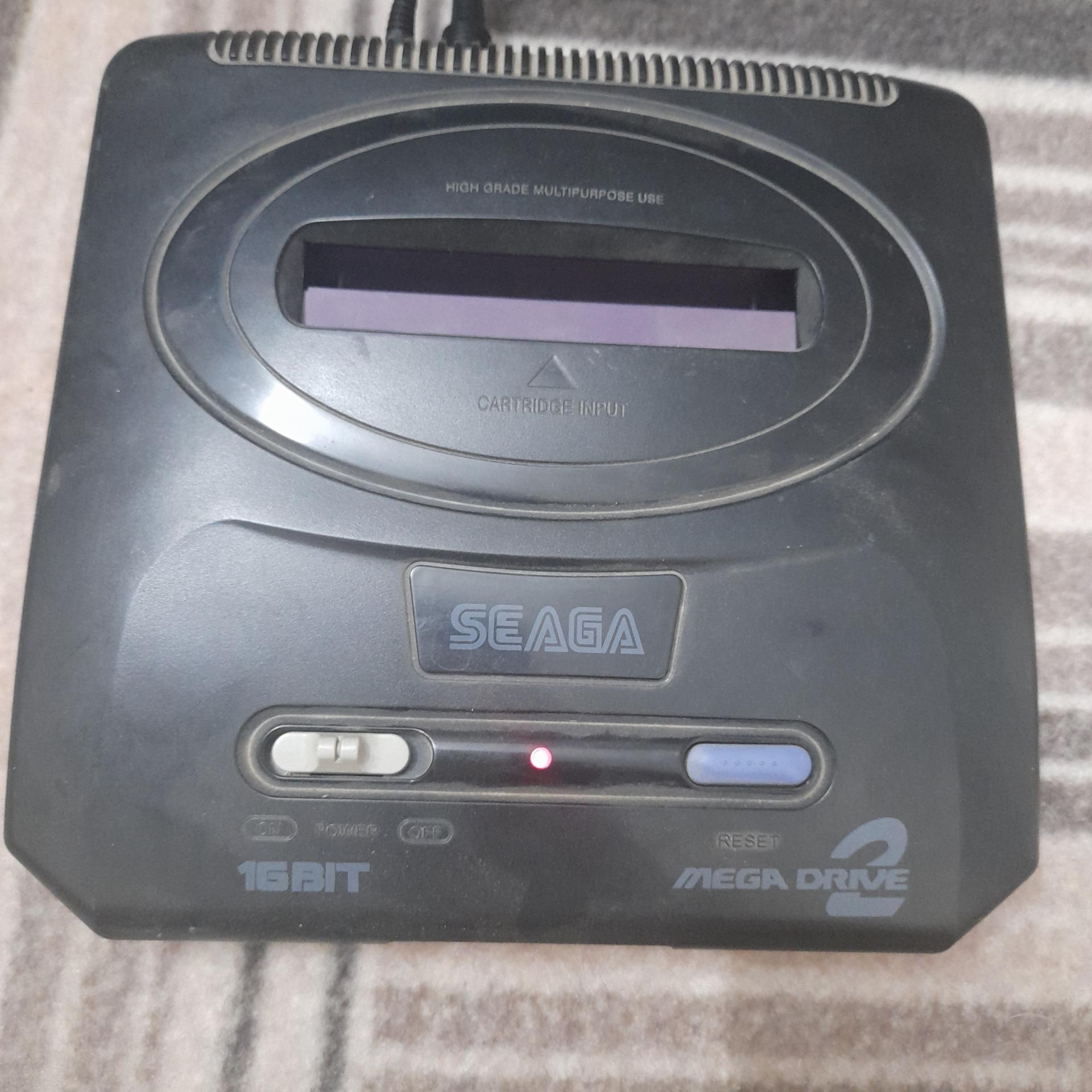 کنسول سگا قدیمی