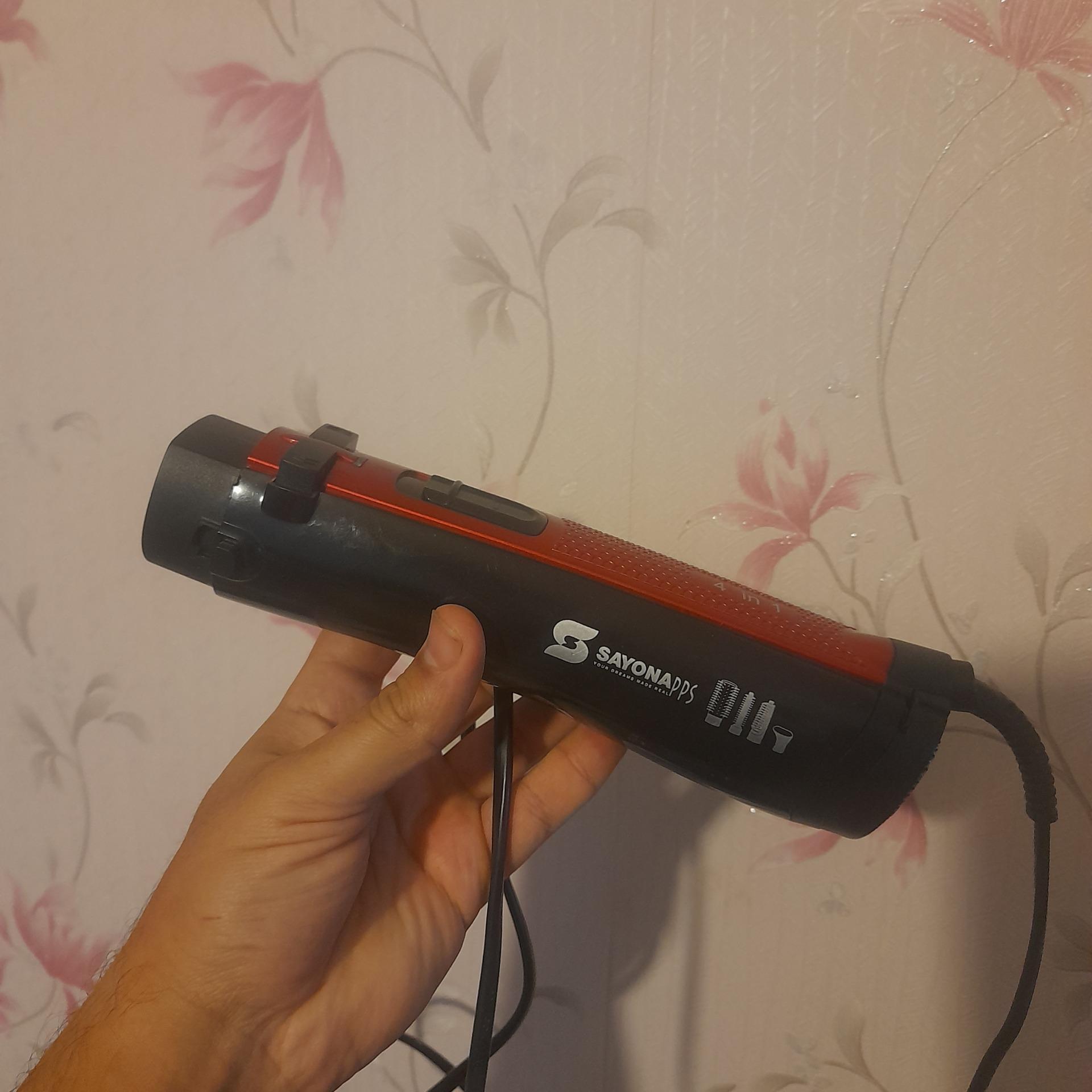 سشوار مسافرتی زیبا