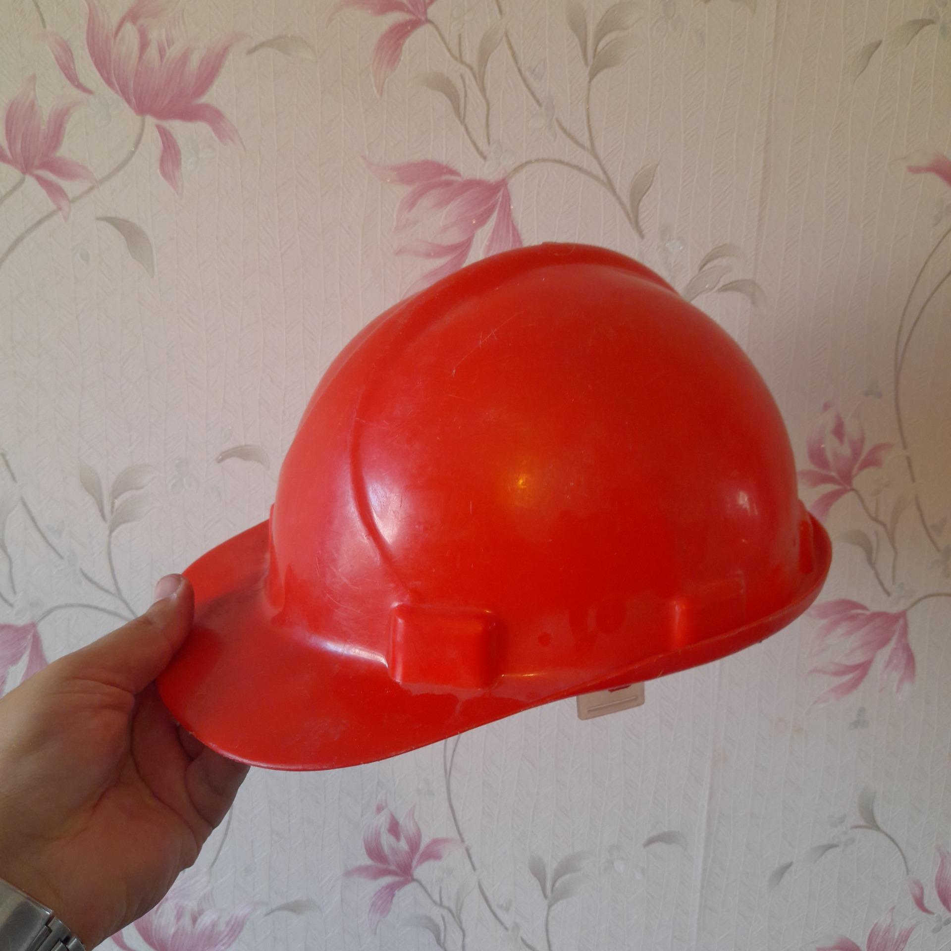 کلاه ایمنی ساختمان