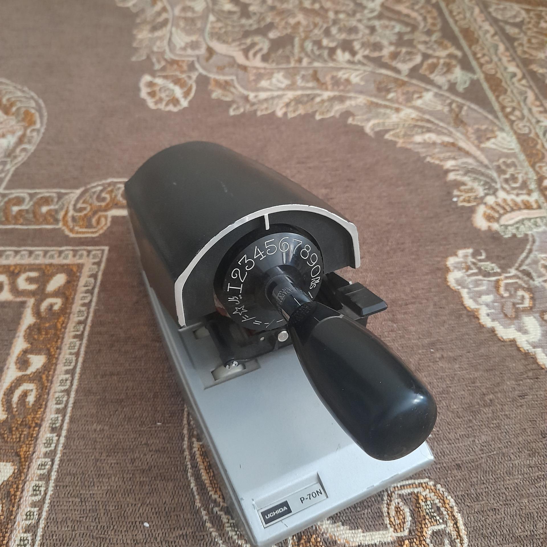 دستگاه شماره زن پرفراژ چک