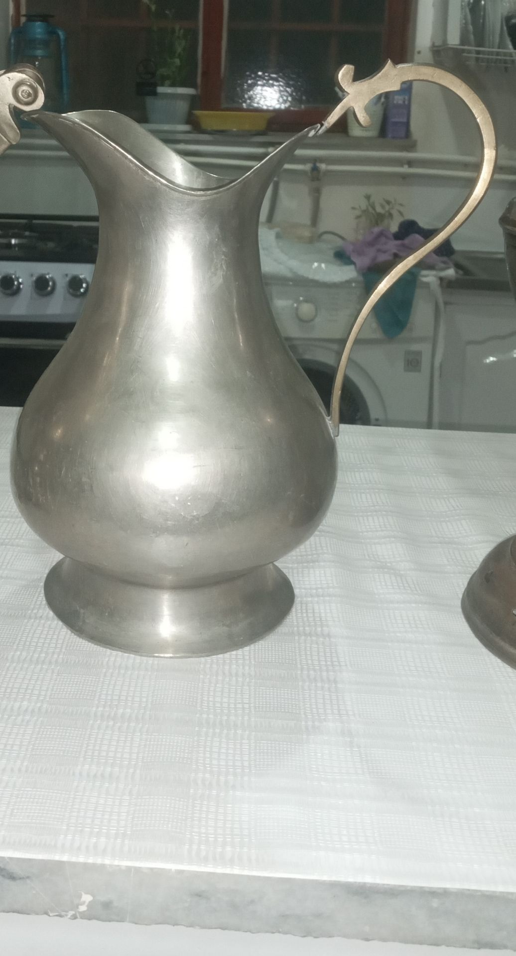 پارچ دست ساز