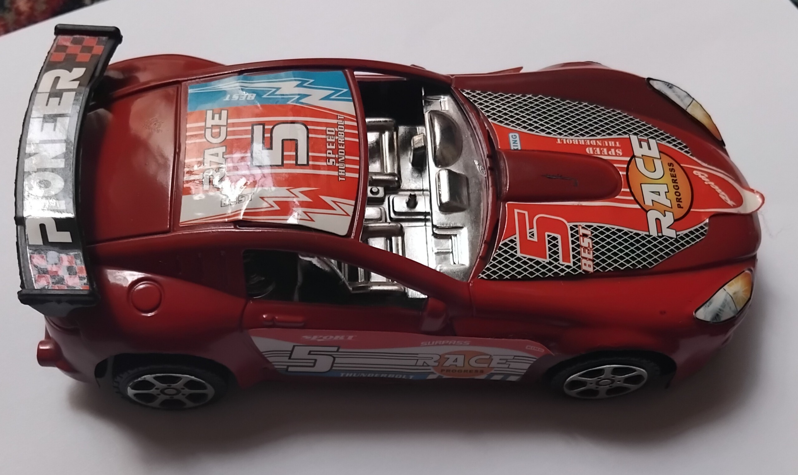 ماشین قدیمی پلاستیکی حدود 10 سانت