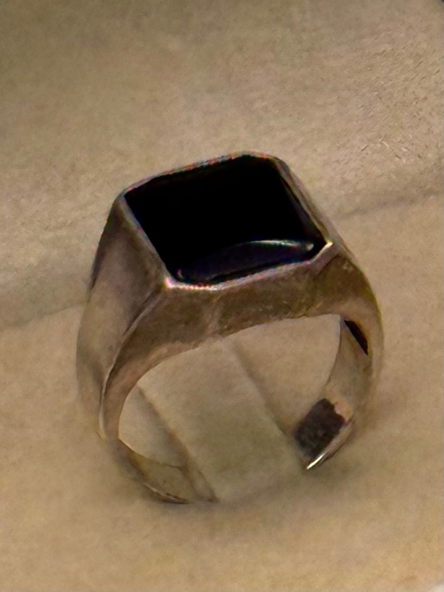 انگشتر قدیمی نقره 925 با سنگ عقیق