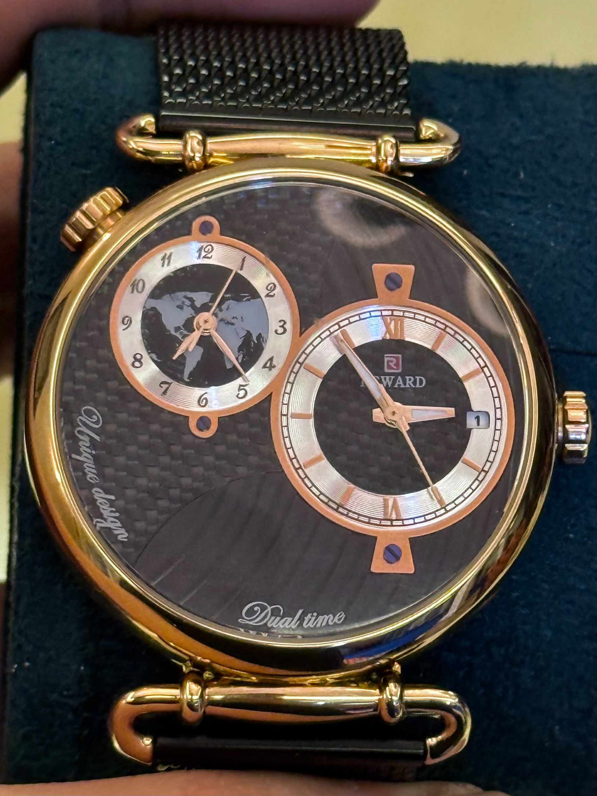 ساعت دو زمانه اورجینال از برند سوییسی ریوارد