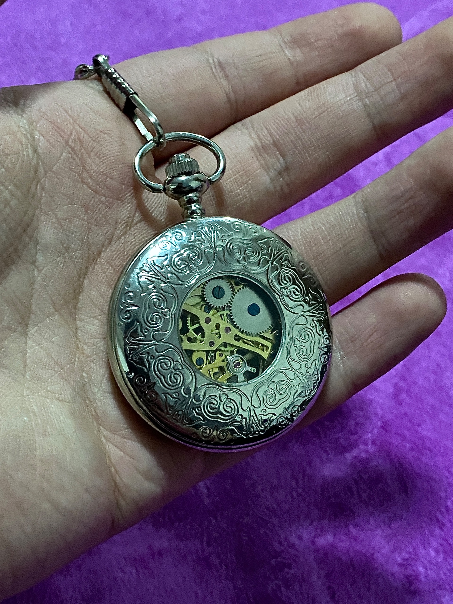 ساعت جیبی قدیمی و کلکسیونی اسکلتون وود فورد