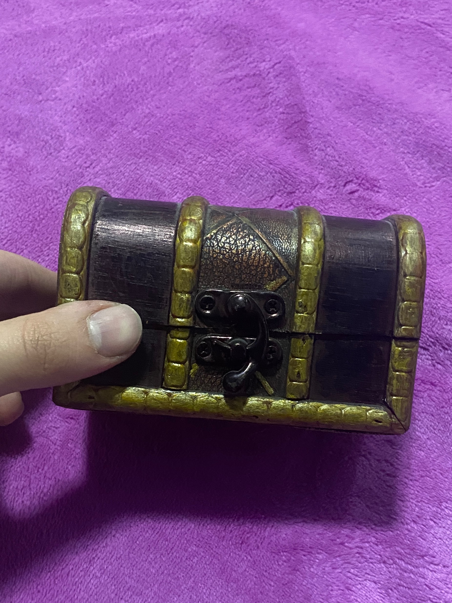 جعبه زیورآلات چوبی قدیمی