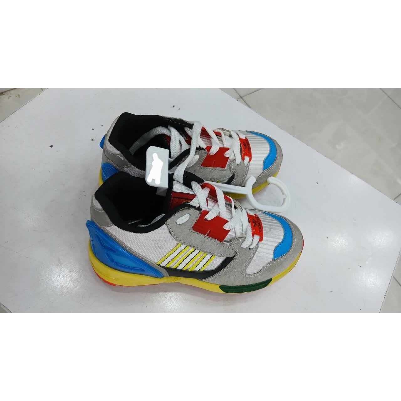 کفش بچه گانه در سایز های 25_30