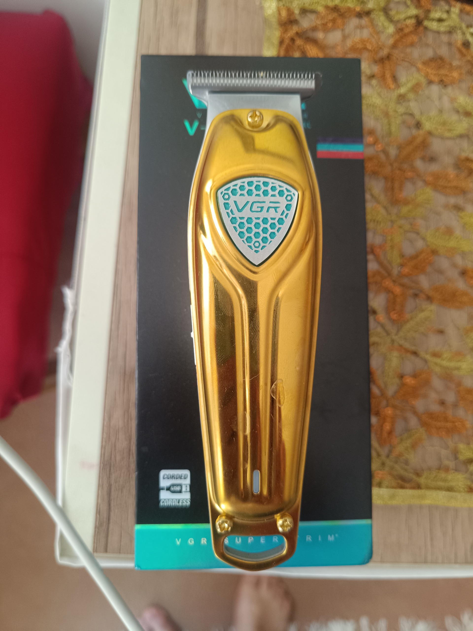ماشین اصلاح شارژی سر ، صورت و بدن   VGR