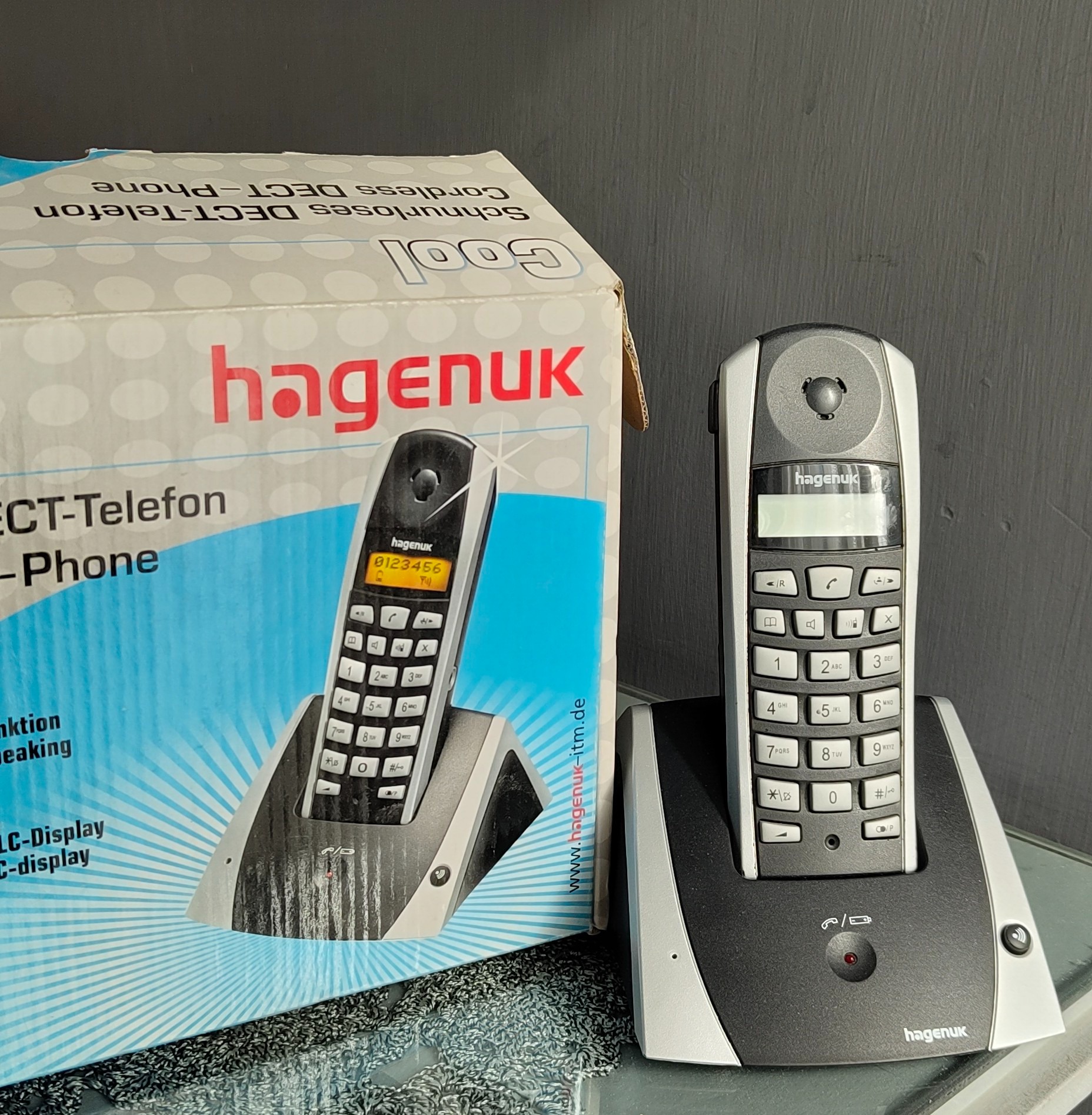 گوشی بی سیم قابل ست با دستگاه اصلی Hagenuk
