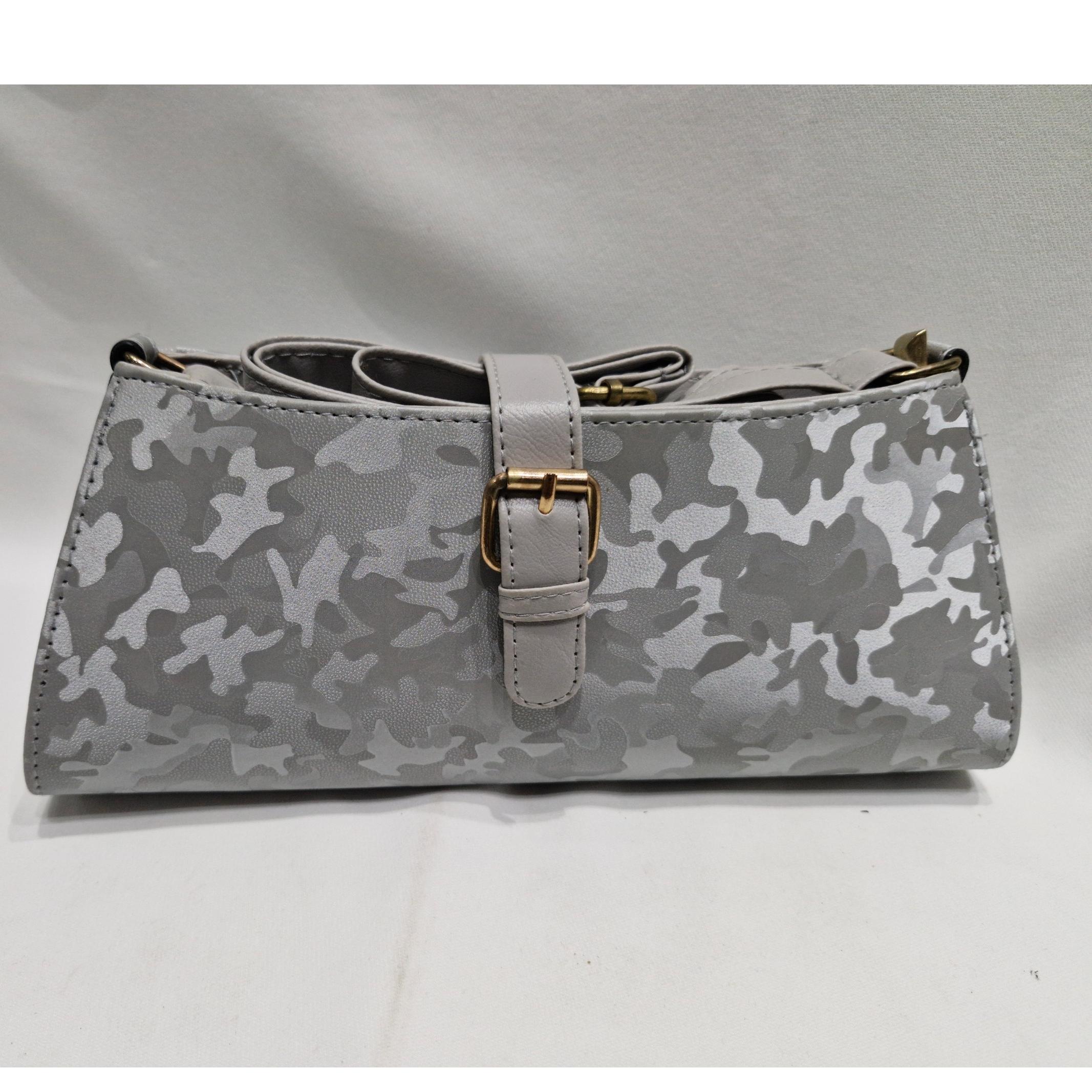 کیف دوشی زنانه