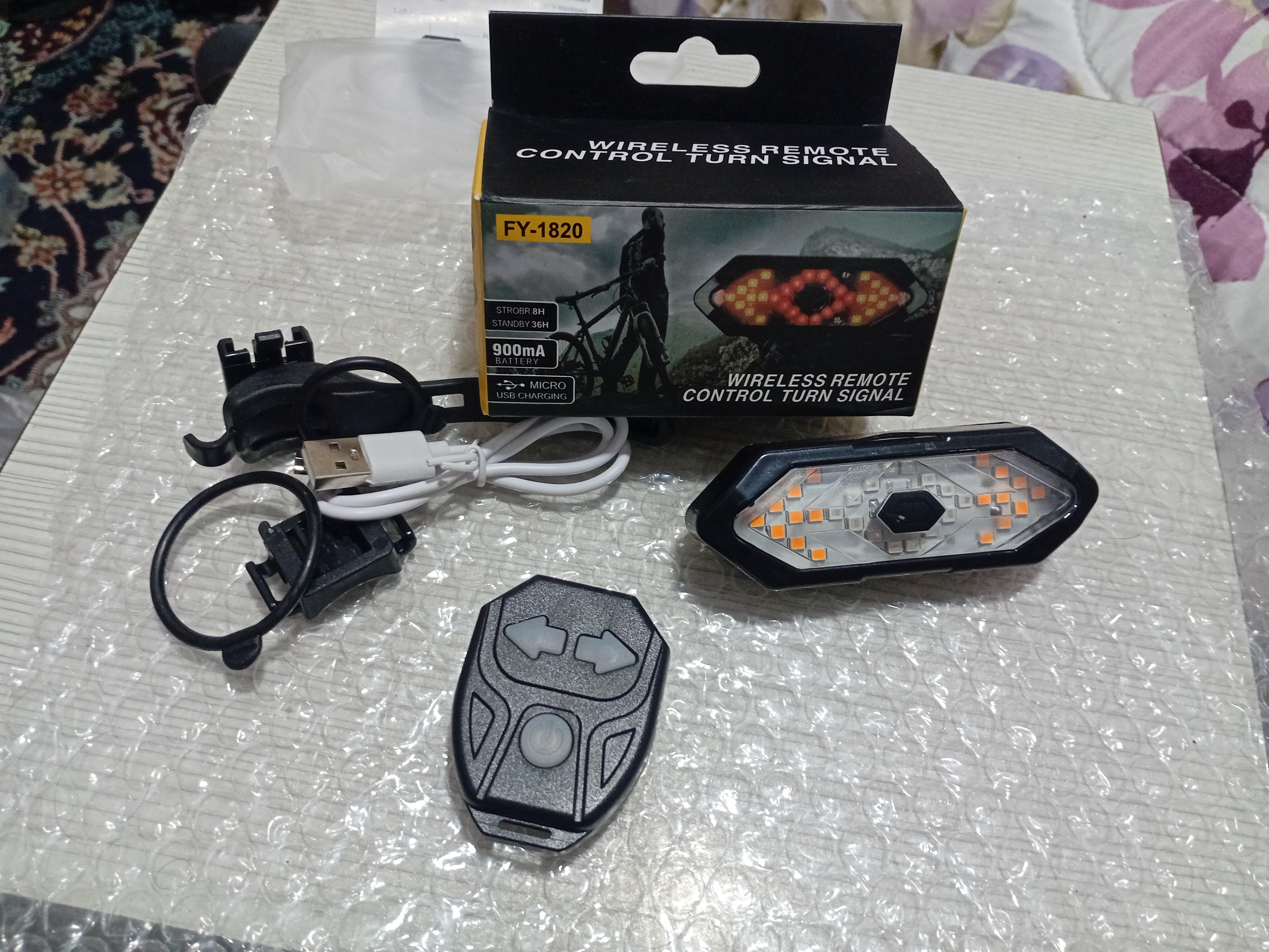 چراغ راهنما دوچرخه وایرلس دار اشاره ای