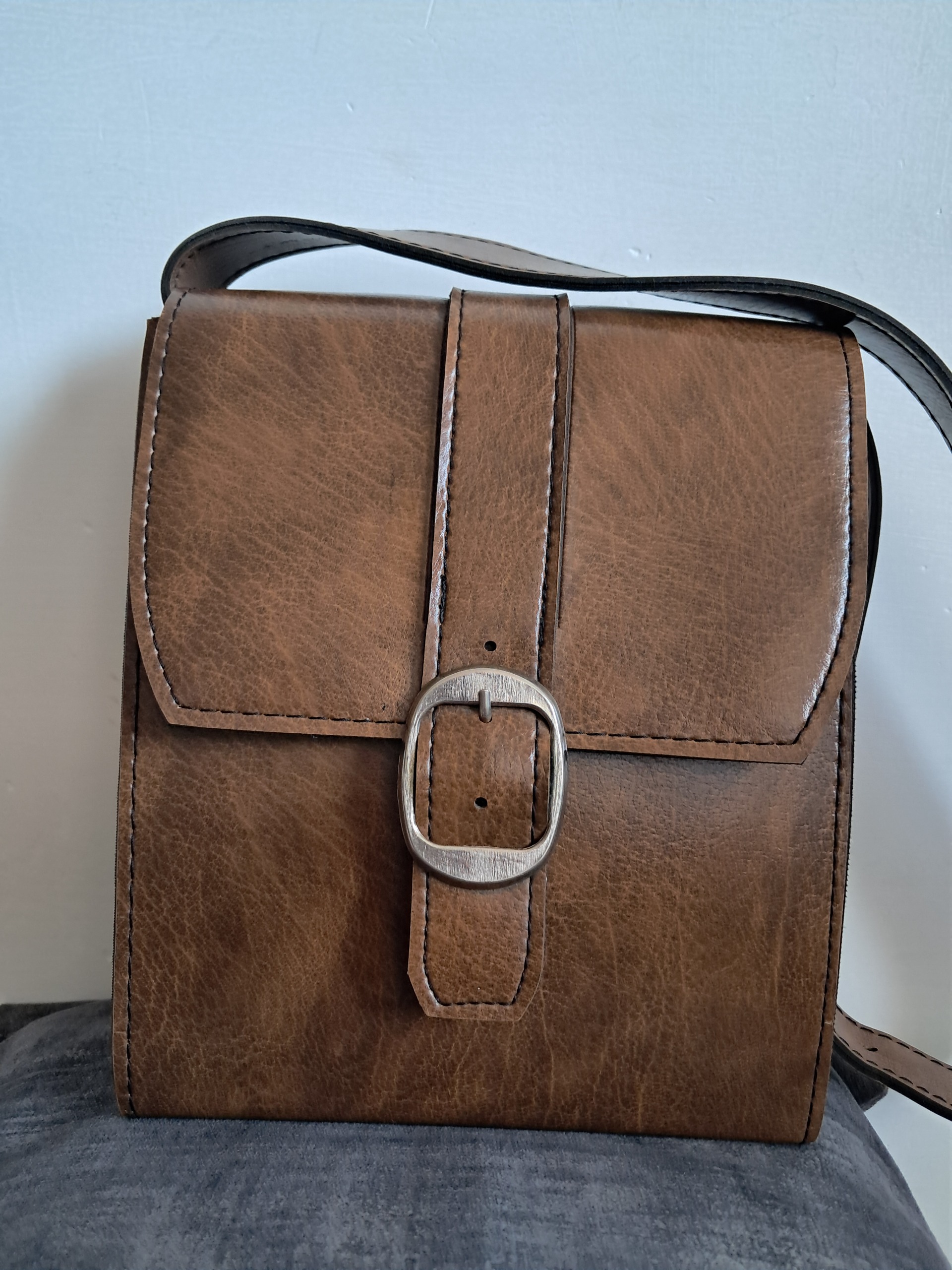 کیف رودوشی چرم اسپرت