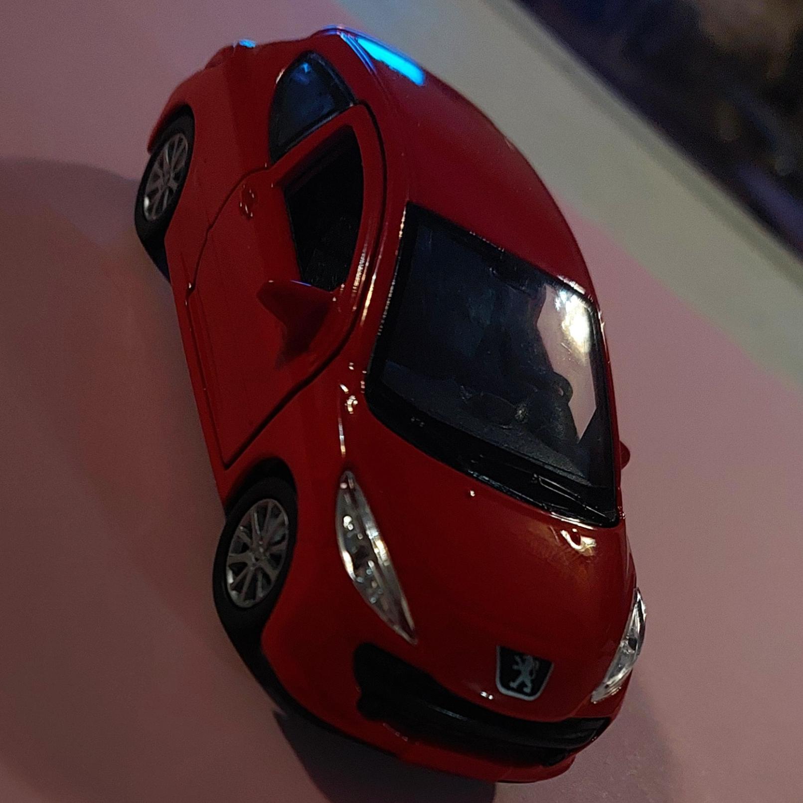 ماکت پژو 207 ویلی استثنایی