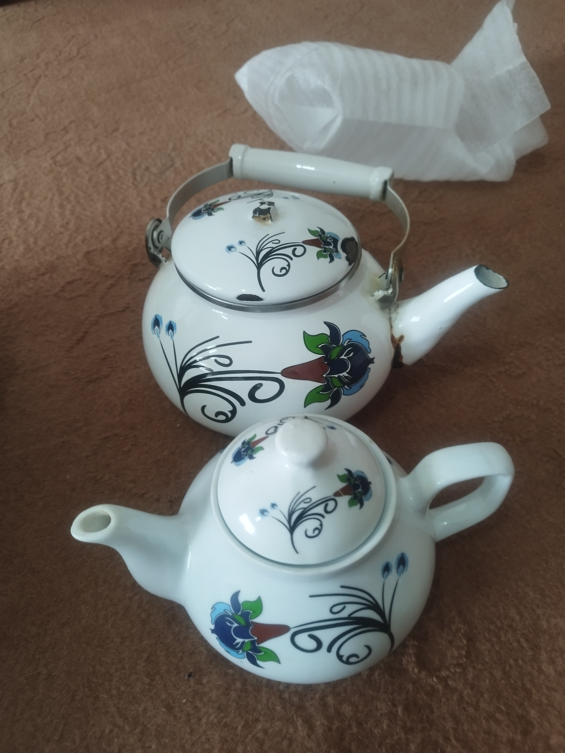 کتری قوری لعابی قوریش کاملانو