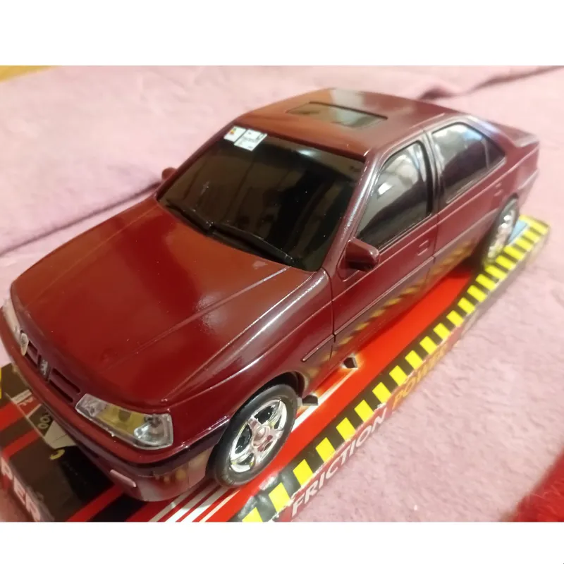 ماکت پژوپارس درج پلاستیکی