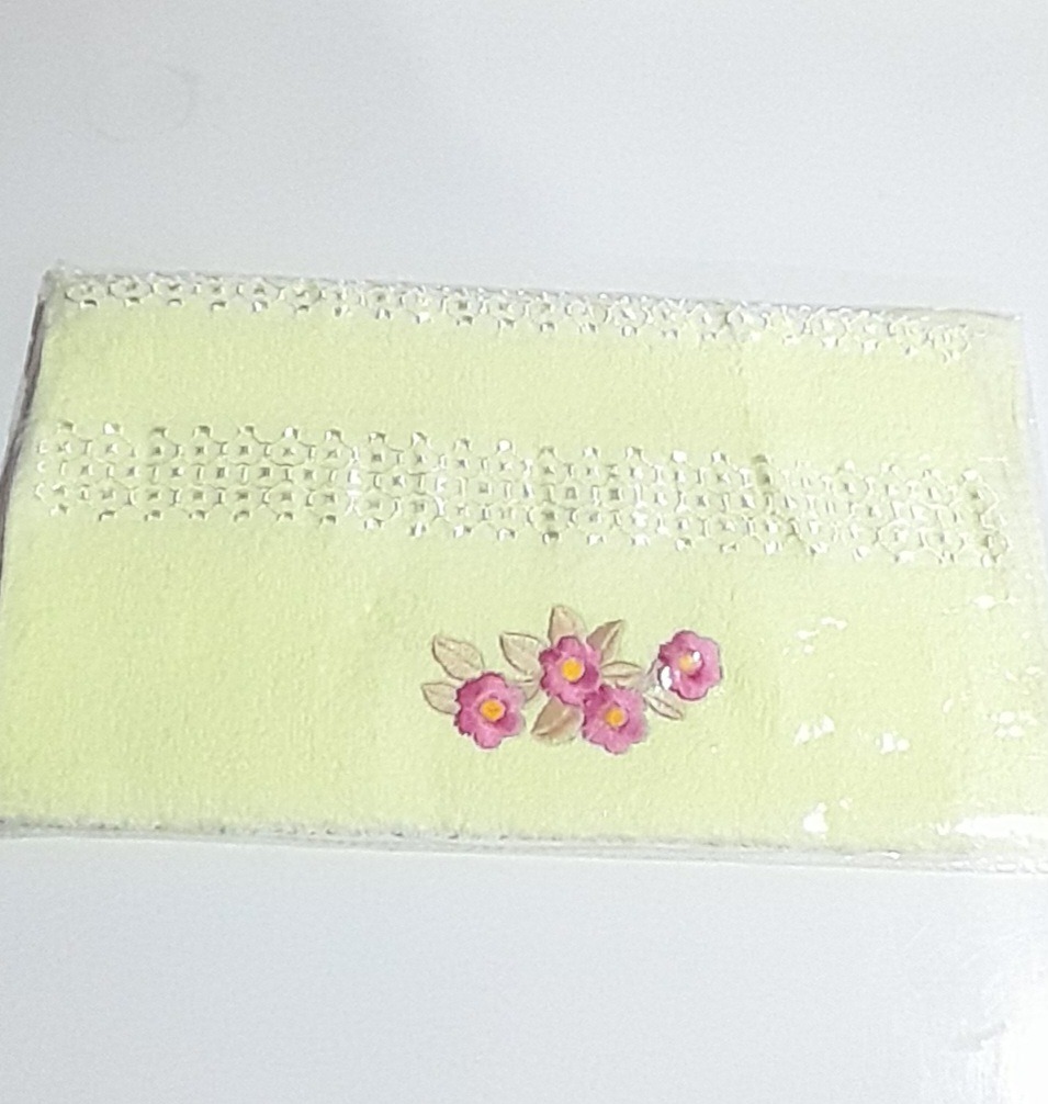 حوله صورت لطیف