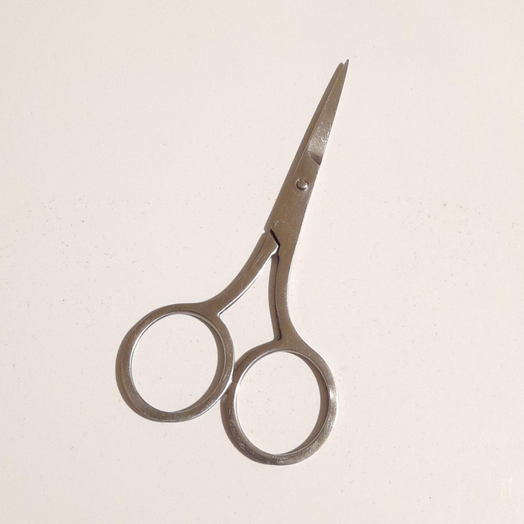 قیچی کوچک قدیمی