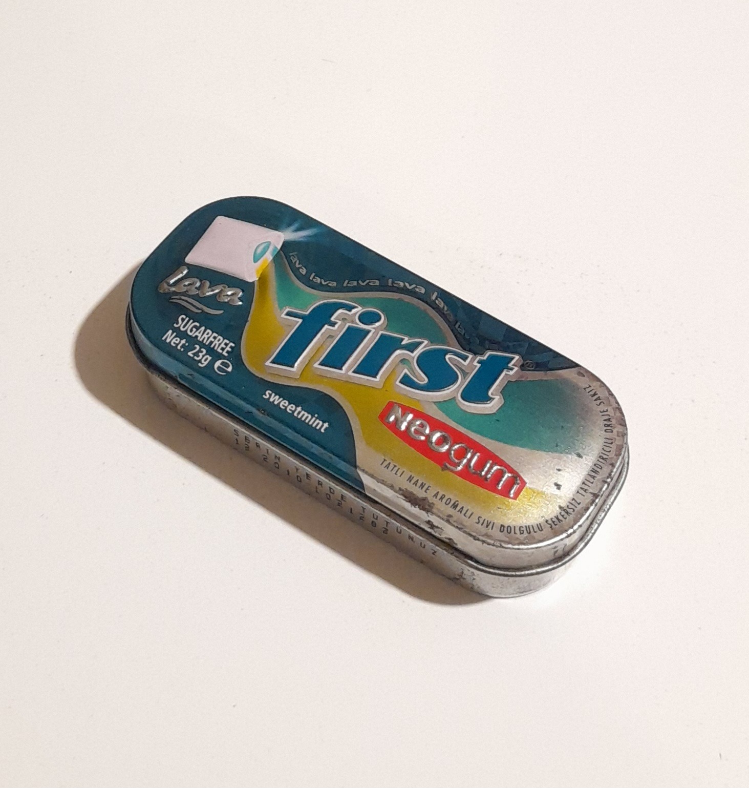 جعبه فلزی قدیمی