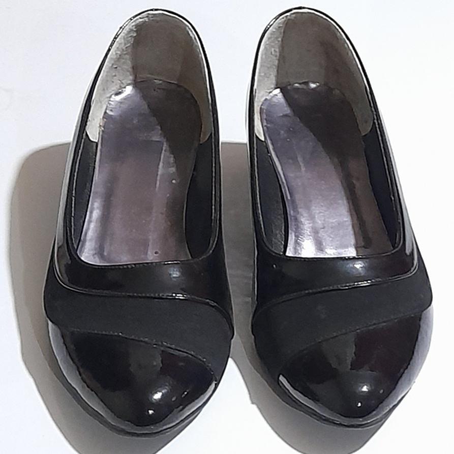 کفش زنانه ورنی