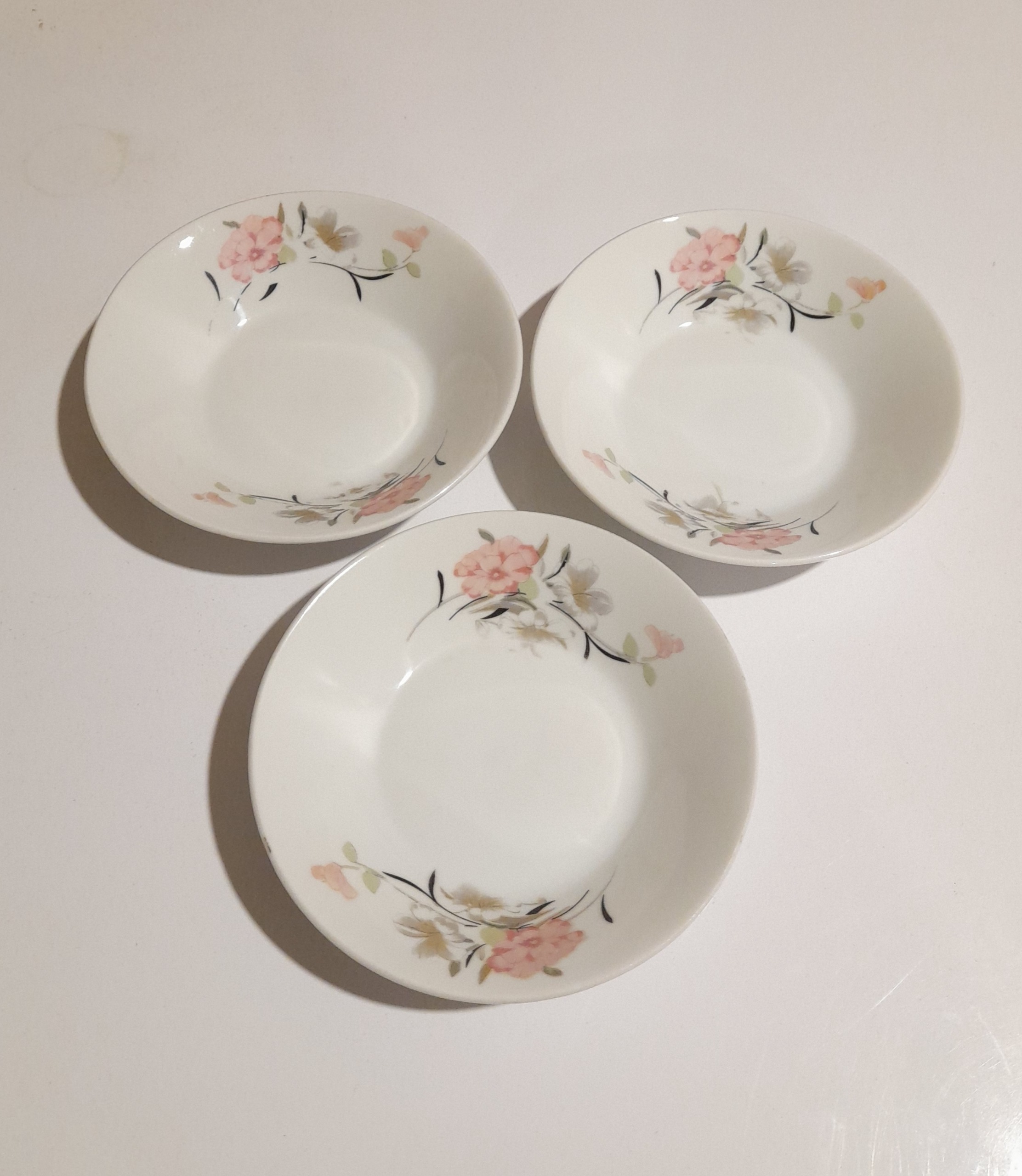 سه عدد کاسه چینی قدیمی