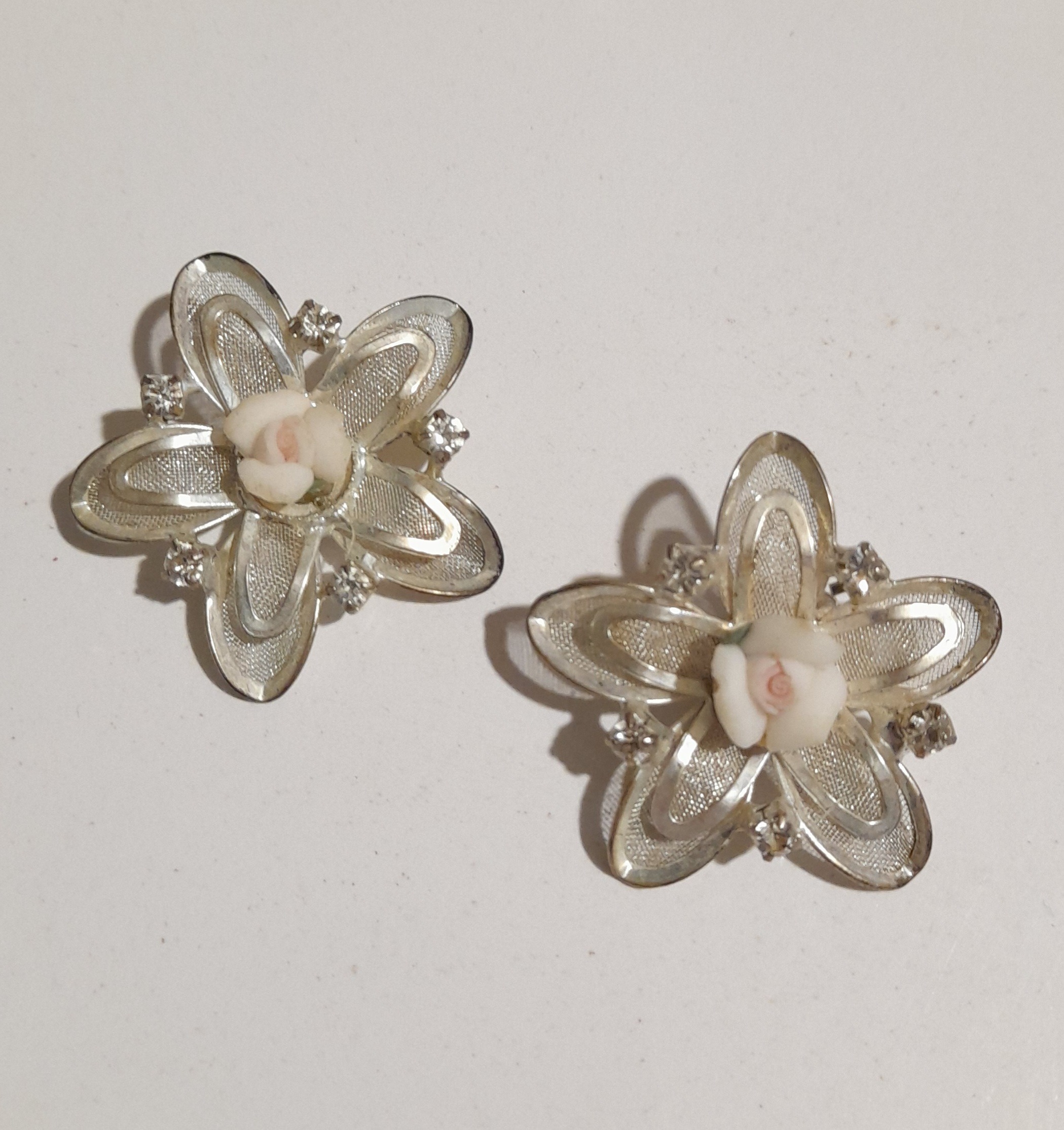 گل فلزی زیبا (یک جفت)