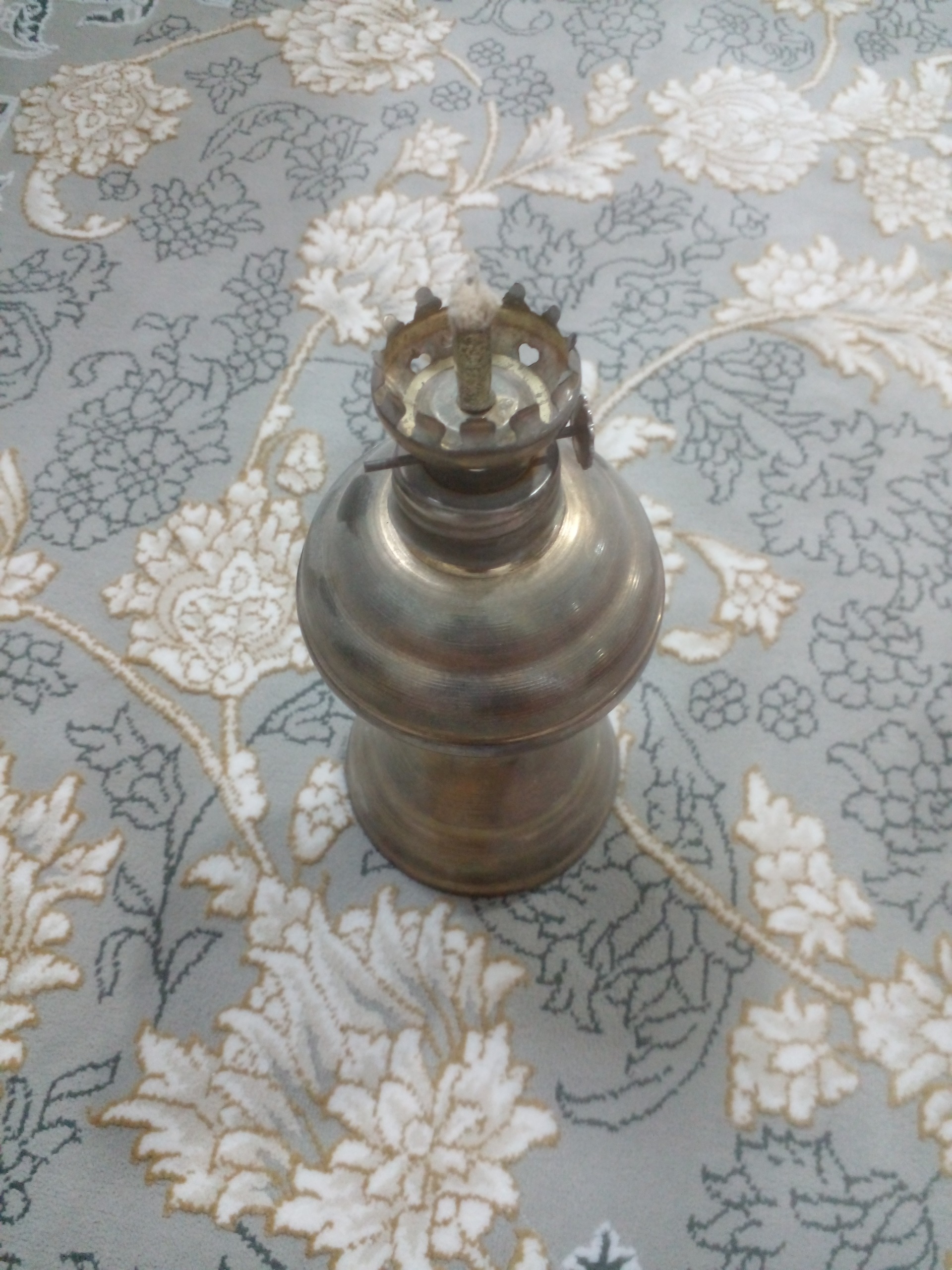 چراغ گرد سوز قدیمی