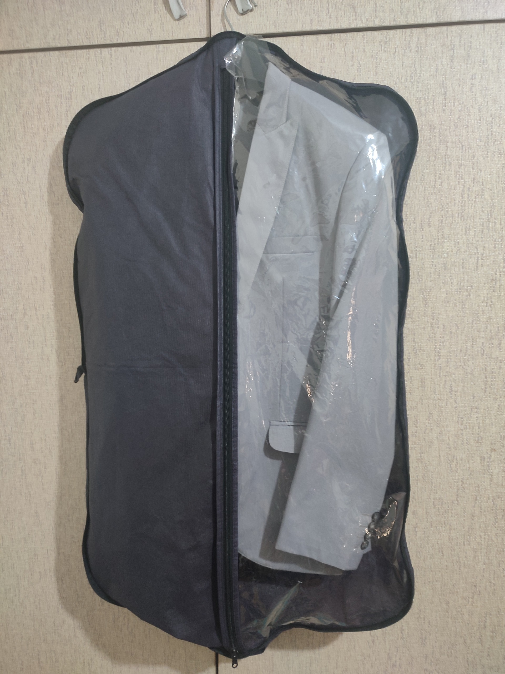 کت و شلوار با جلیقه