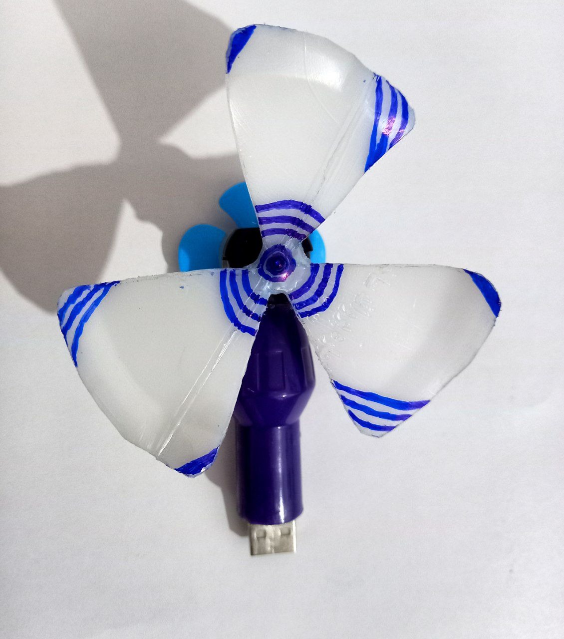پنکه USB مناسب باد زدن ذُغال (دست ساز)