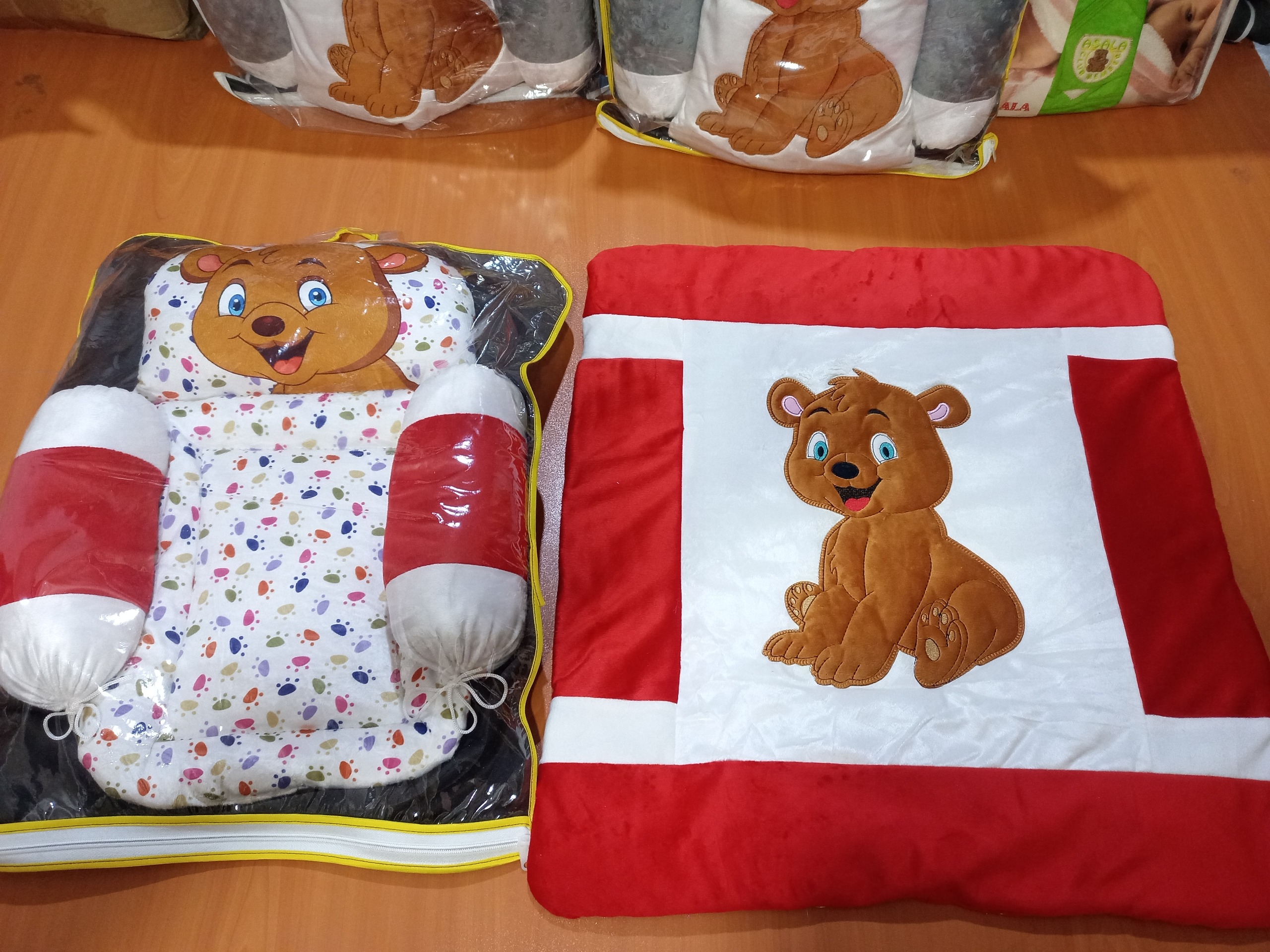 سرویس خواب نوزاد مخمل با آستر پنبه 5رنگ