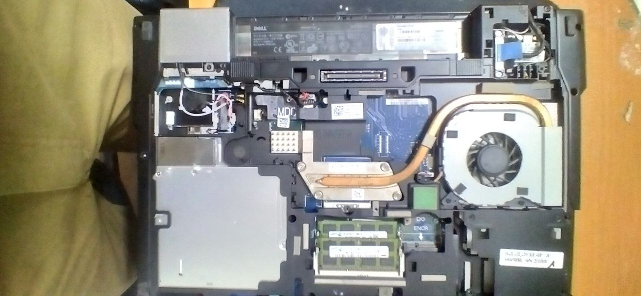 لپ تاپ دل توضیحات داره