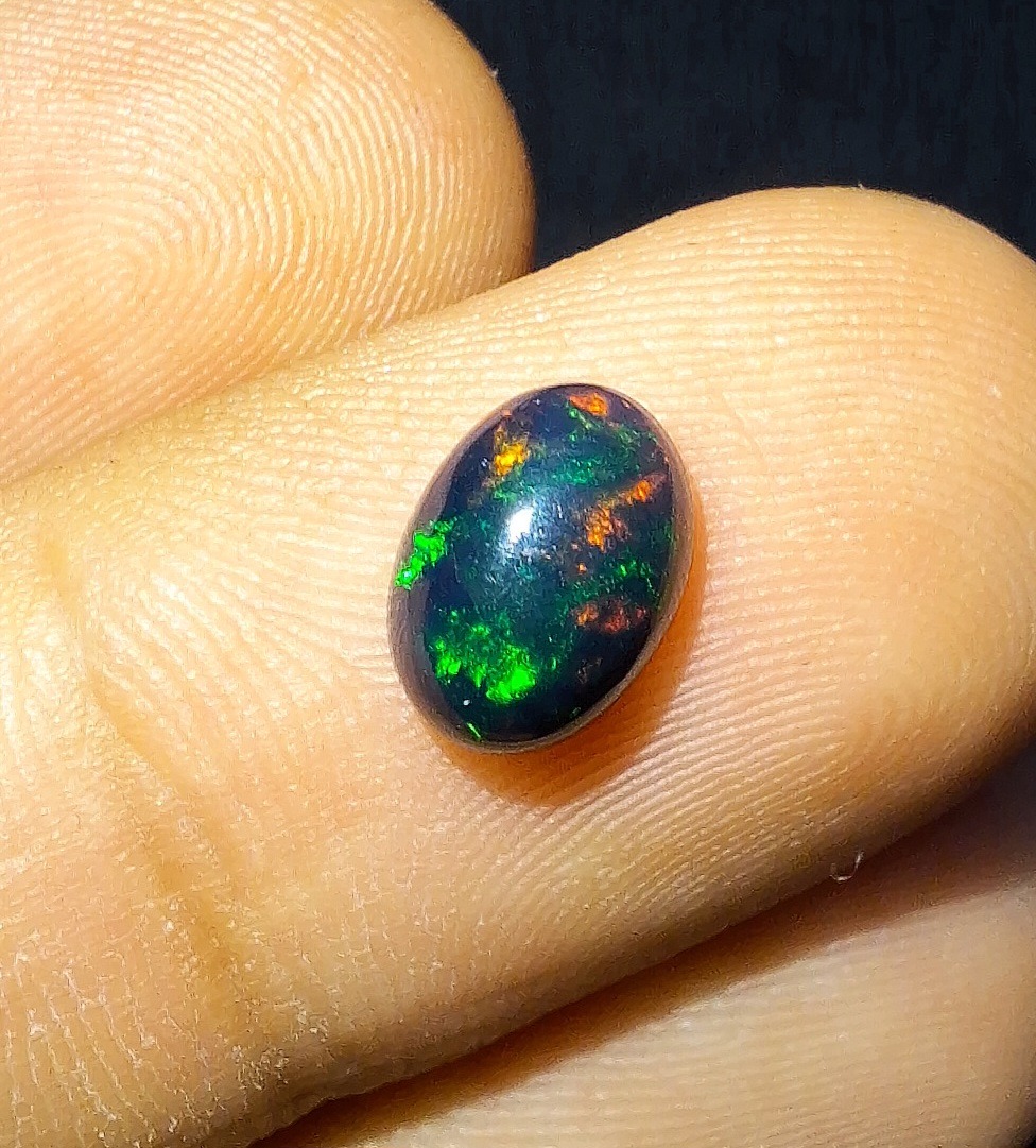 سنگ اپال بلک اتیوپی معدنی کد 437