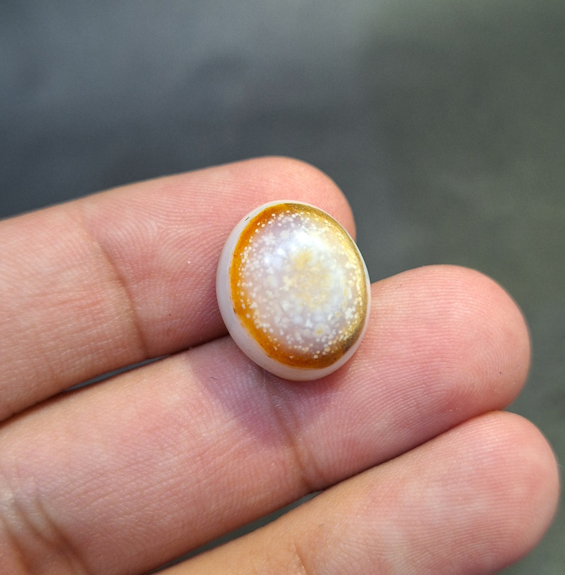 سنگ باباقوری اصل