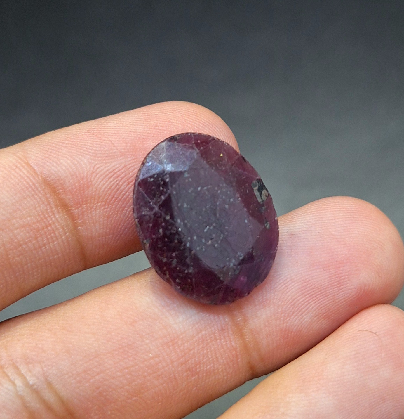 سنگ یاقوت سرخ آفریقایی معدنی کد807