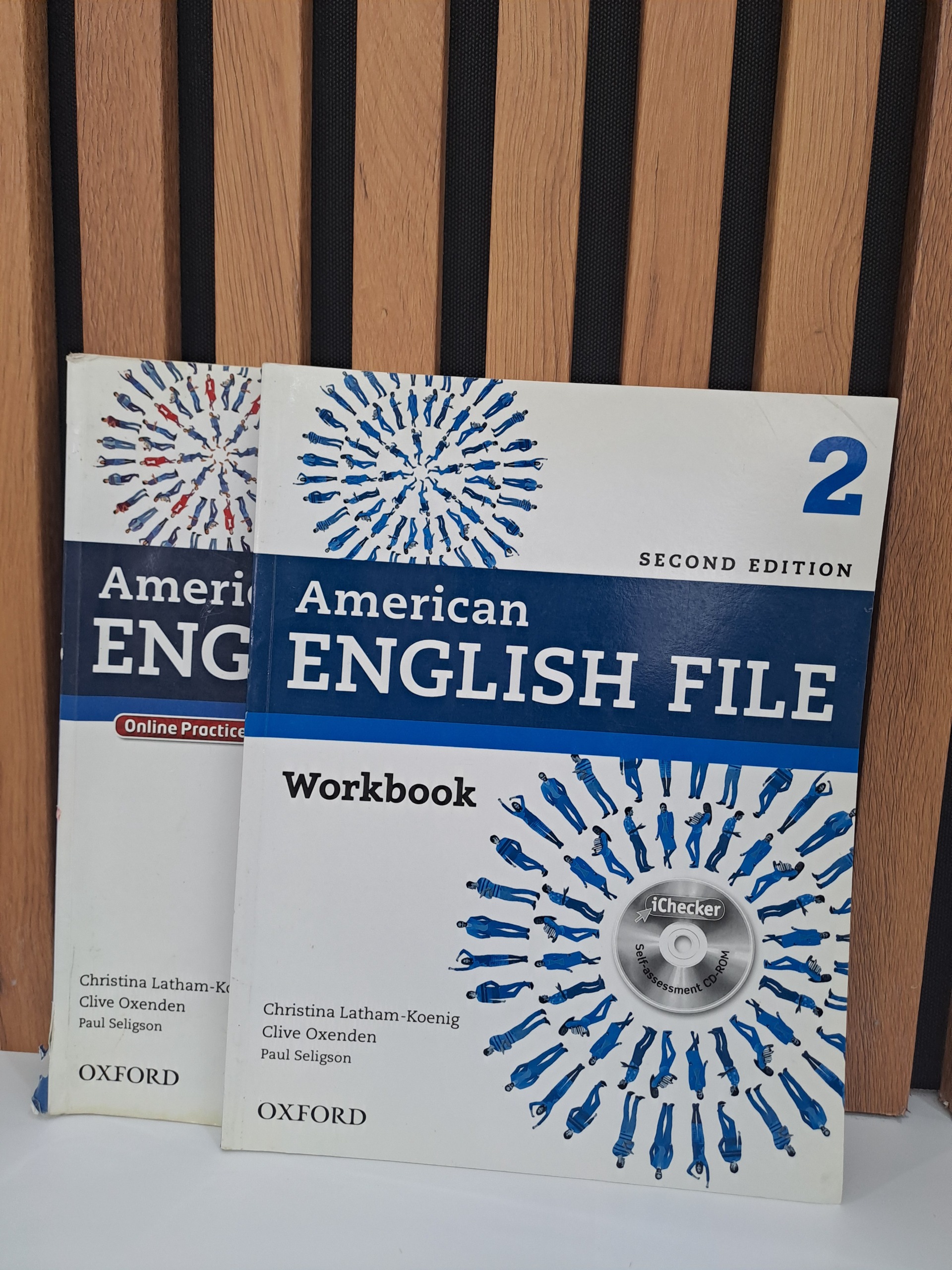 American English File2