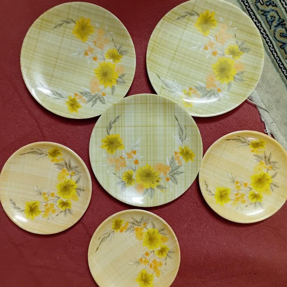 3 میوه خوری و 3 پیش دستی