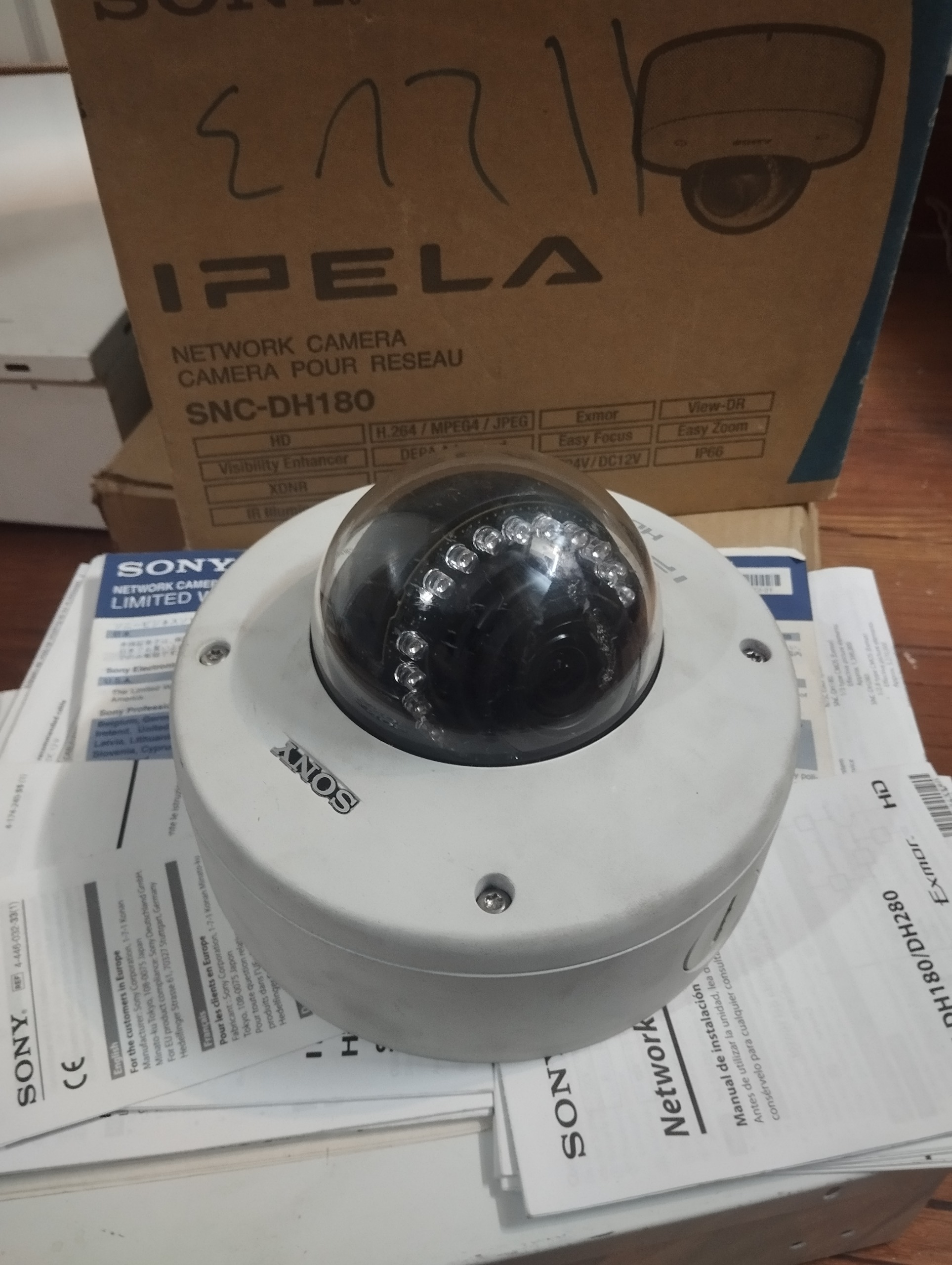 دوربین مداربسته سونی dh180