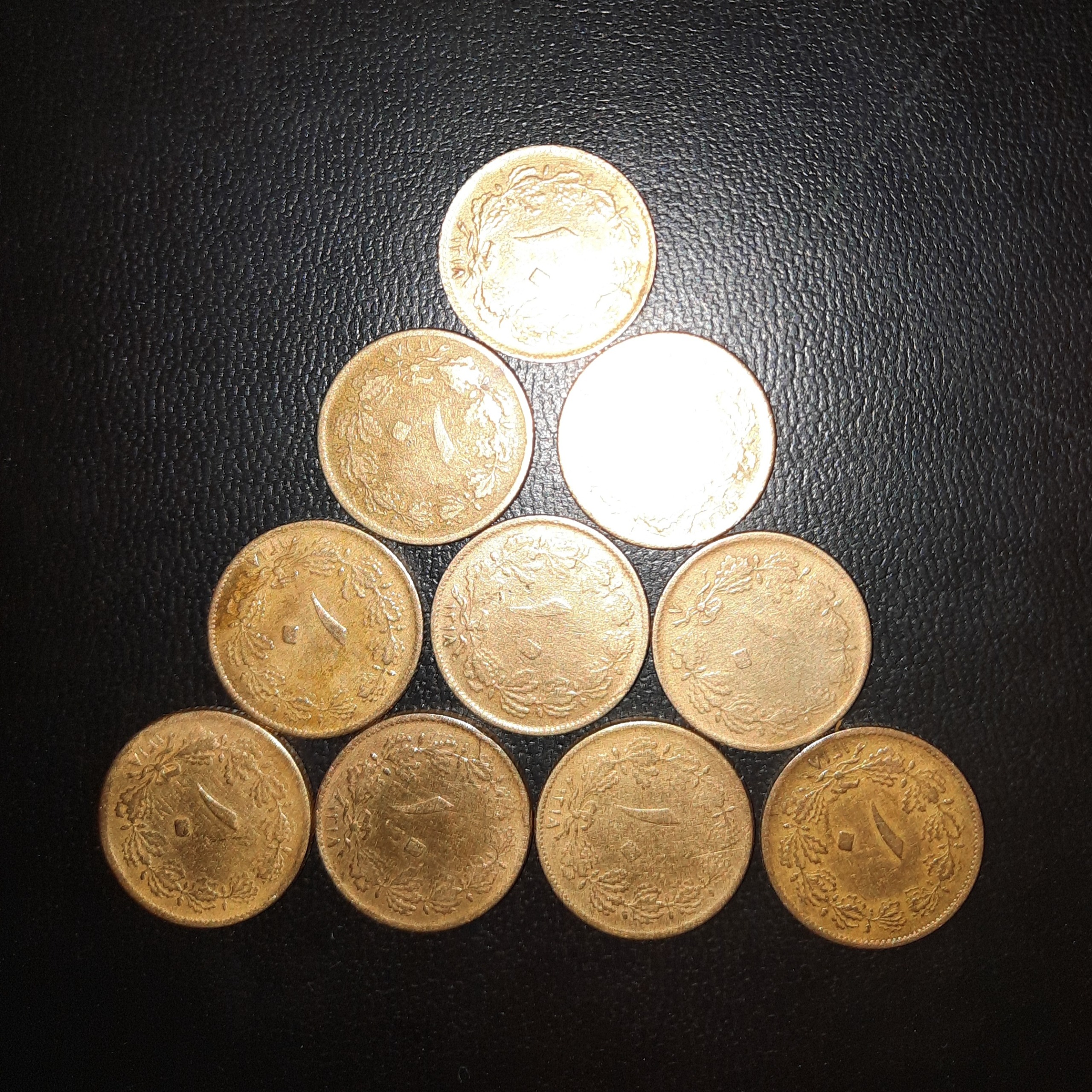 4 عدد سکه 10 دینار پهلوی فقید 1318