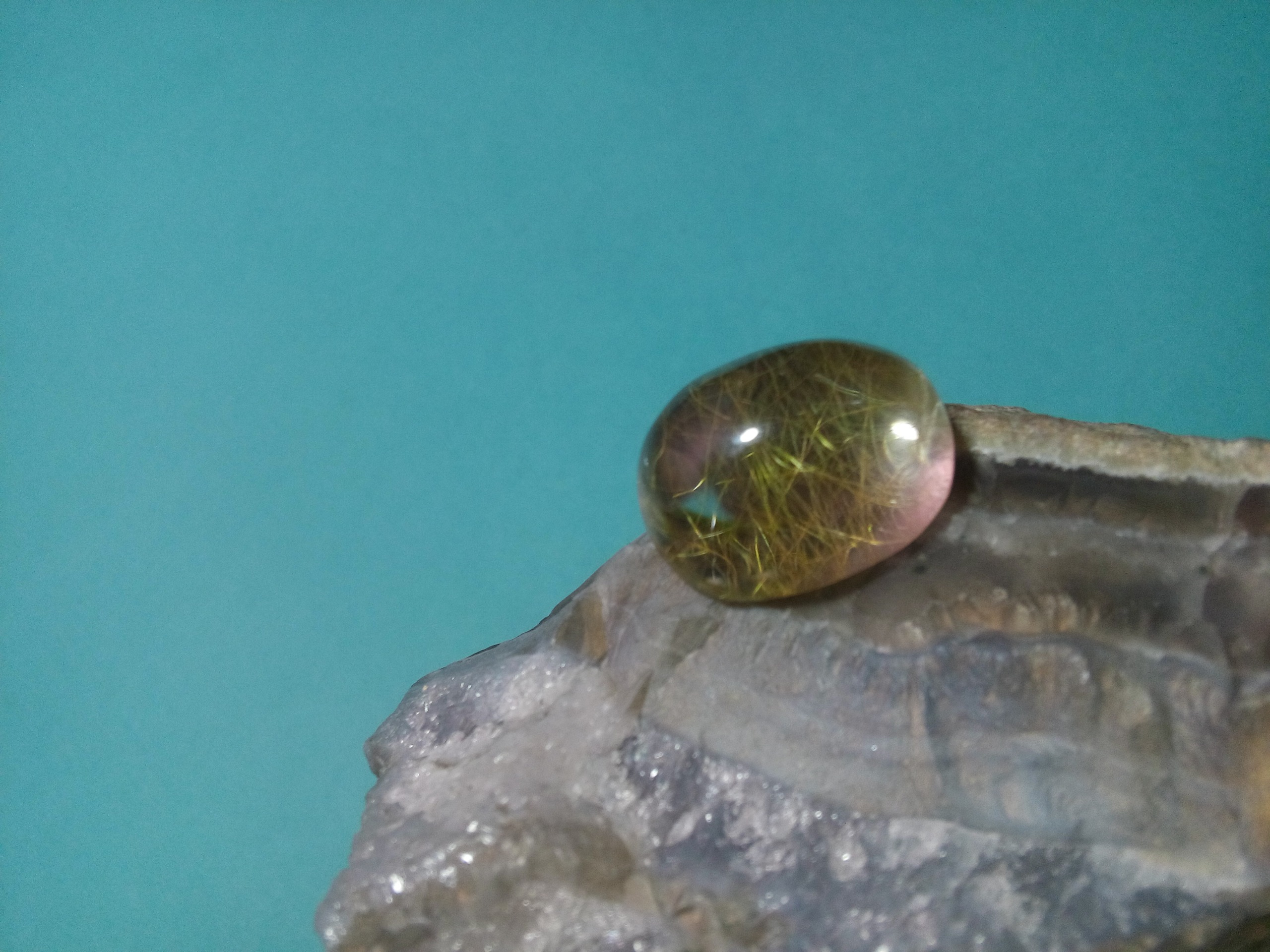 نگین انگشتری دُر روتیلی