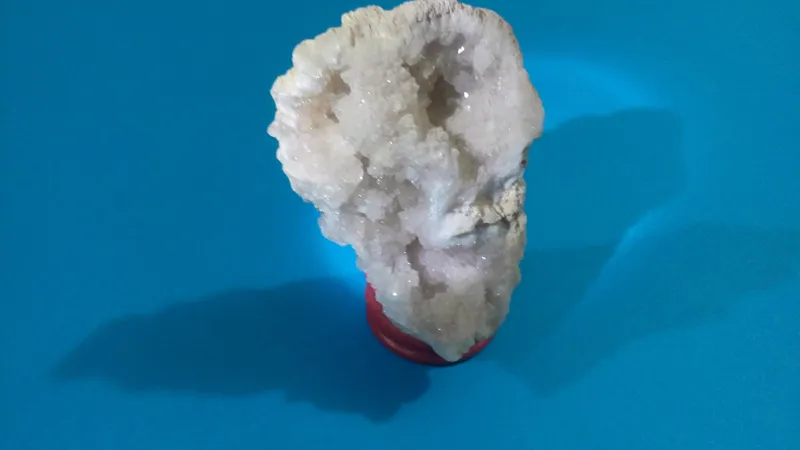 ژئود سنگی با پایه