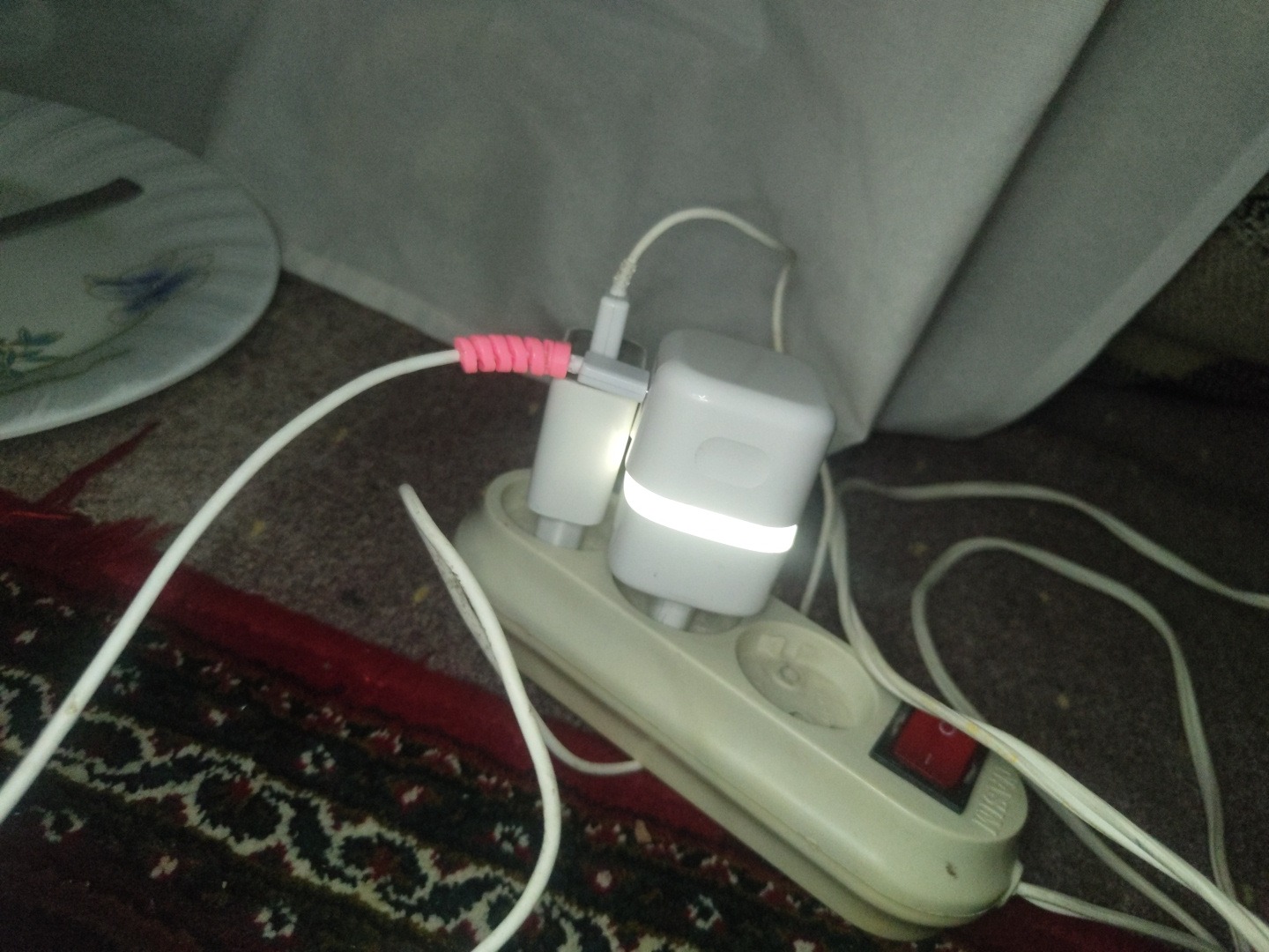 شارژر ایفون اصلی فابریک کارتونی
