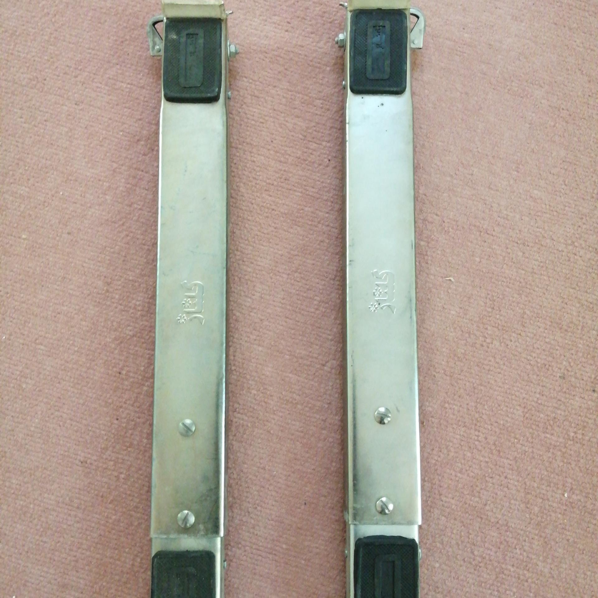 زیر یخچالی قابل تنظیم